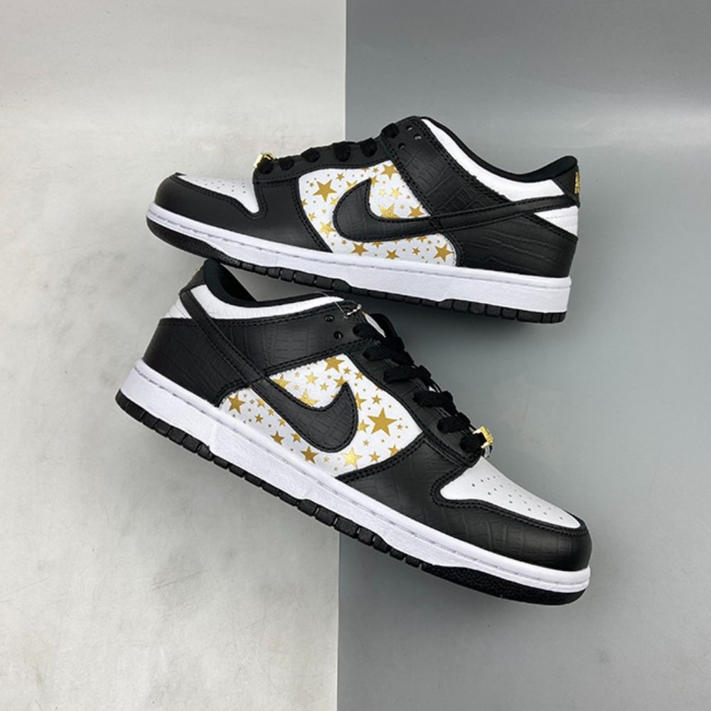 Nike SB Dunk Low x Supreme Stars Black Sneakers